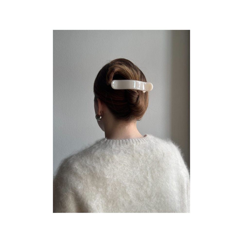 Flat Claw June Oyster White